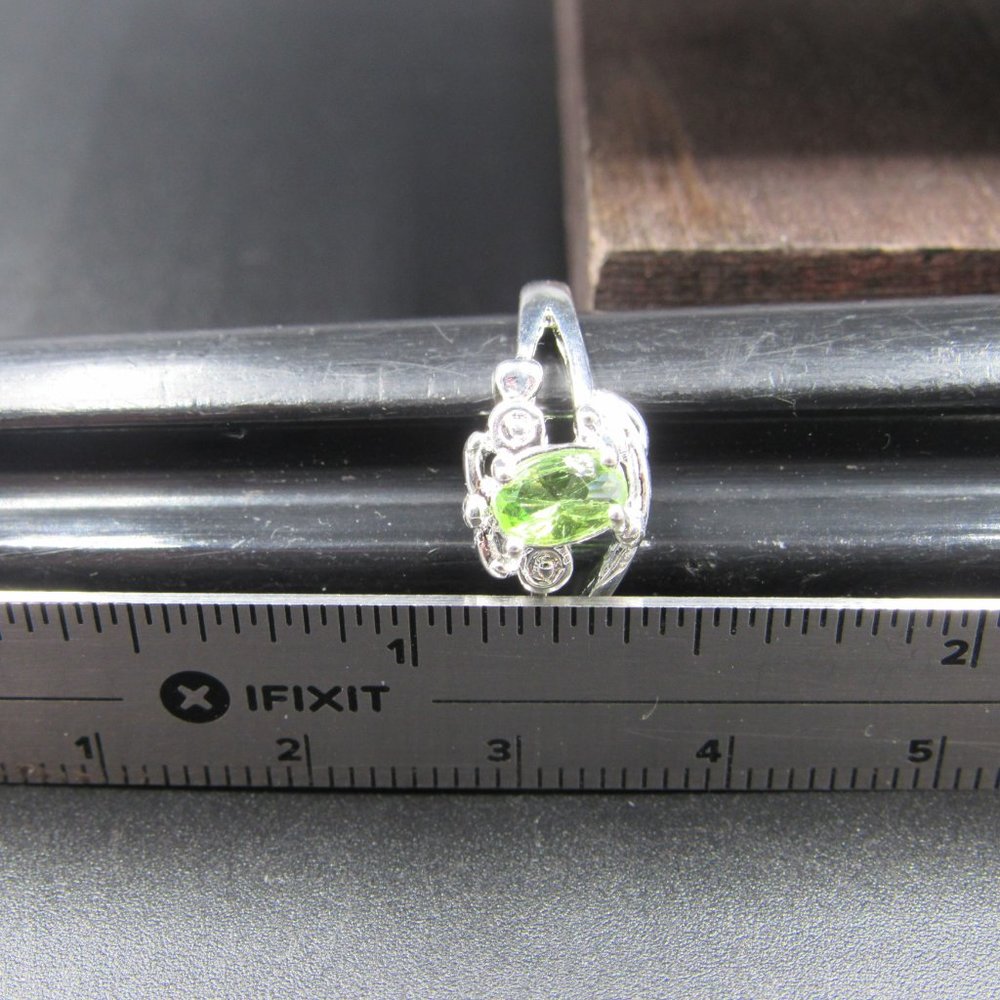 Size 7.25 Sterling Silver Bright Green CZ Sea Ring - Picture 5 of 6